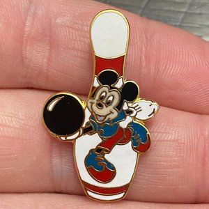 Vintage Disney Mickey Mouse Bowling trading pin.